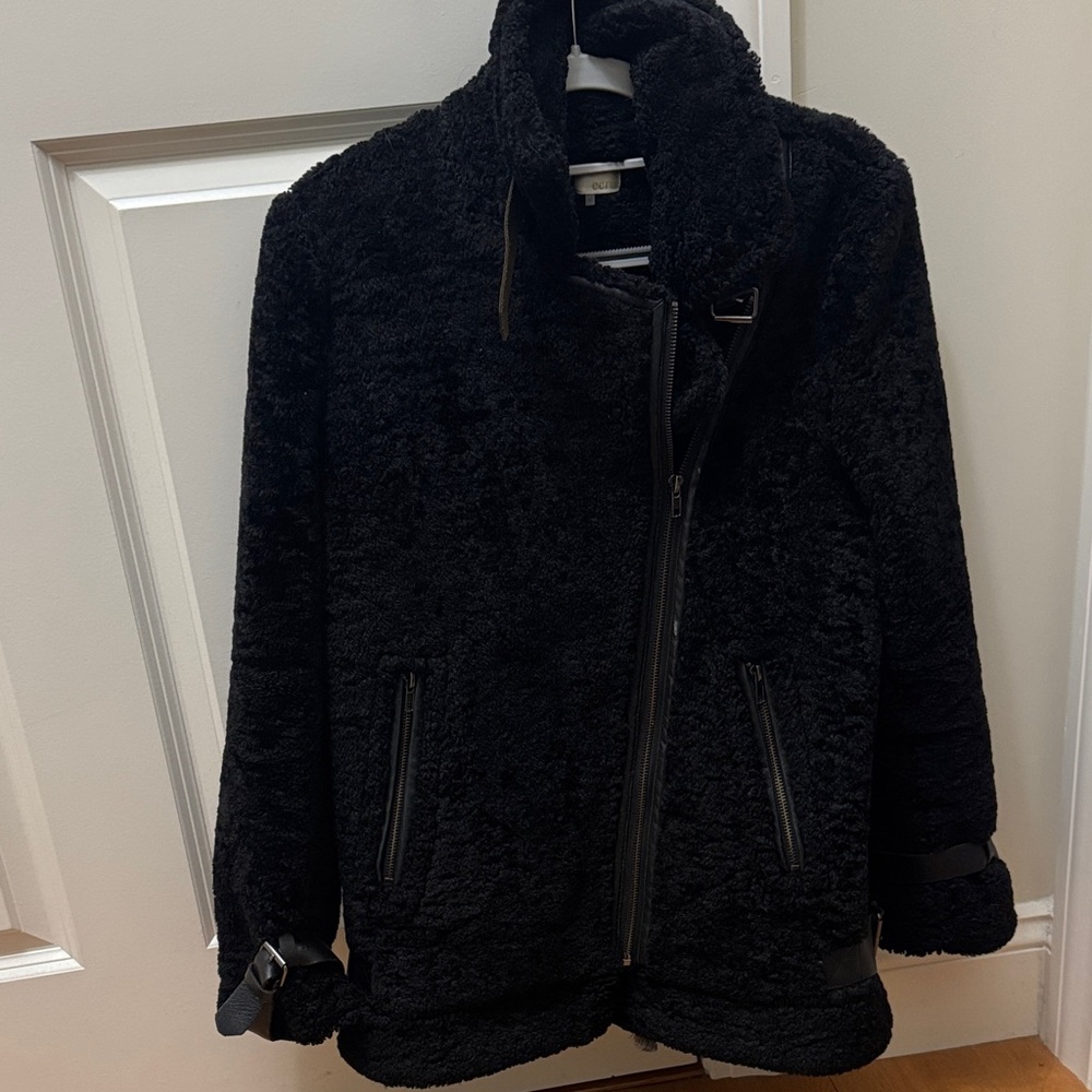 Ecru Fuzzy Jacket with Zipper